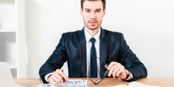 Junior Accountant Job in Canada For Foreigners with LMIA