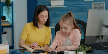 Early Childhood Educator (ECE) Assistant Job in Canada For Foreigners with LMIA